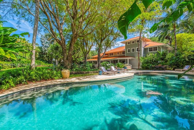 5400 Kerwood Oaks Drive, Coral Gables, FL 33156