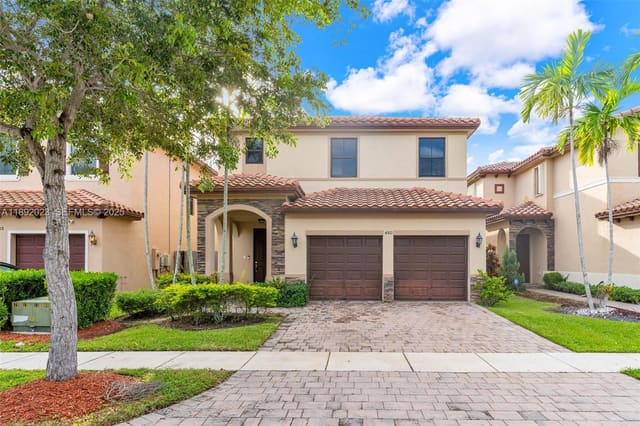 480 SE 35th Avenue, sold in Baywinds At Cozumel, Homestead, FL