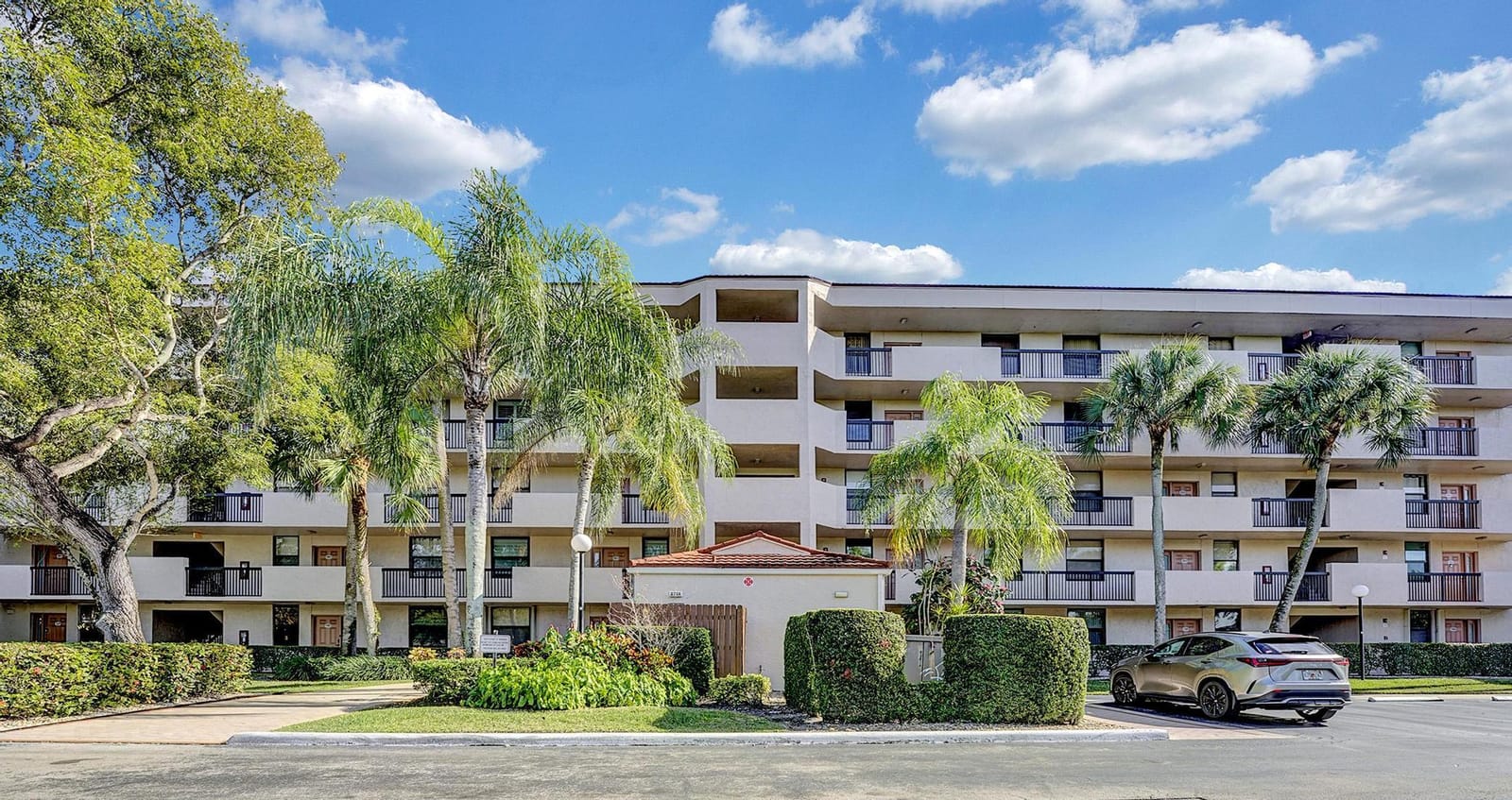 2766 Carambola Circle S 405 — photo 4