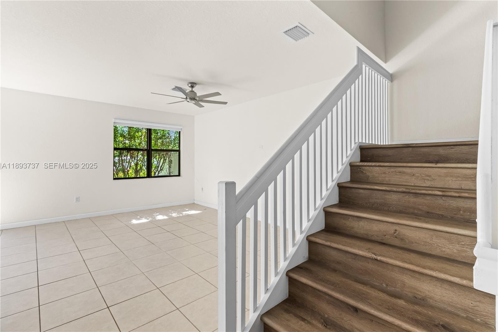3354 W 100th Terrace, Hialeah, FL 33018 photo 12