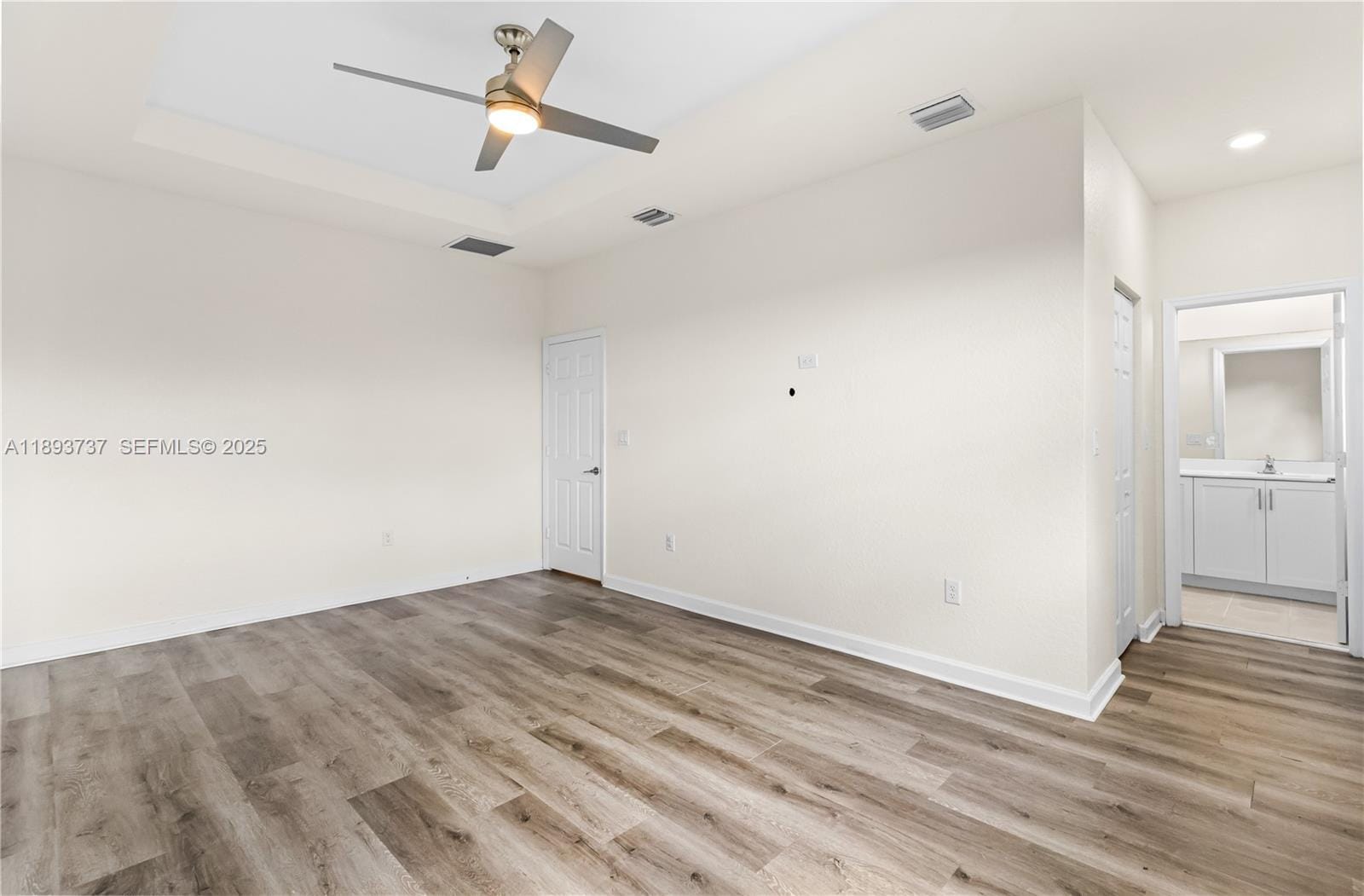 3354 W 100th Terrace, Hialeah, FL 33018 photo 16