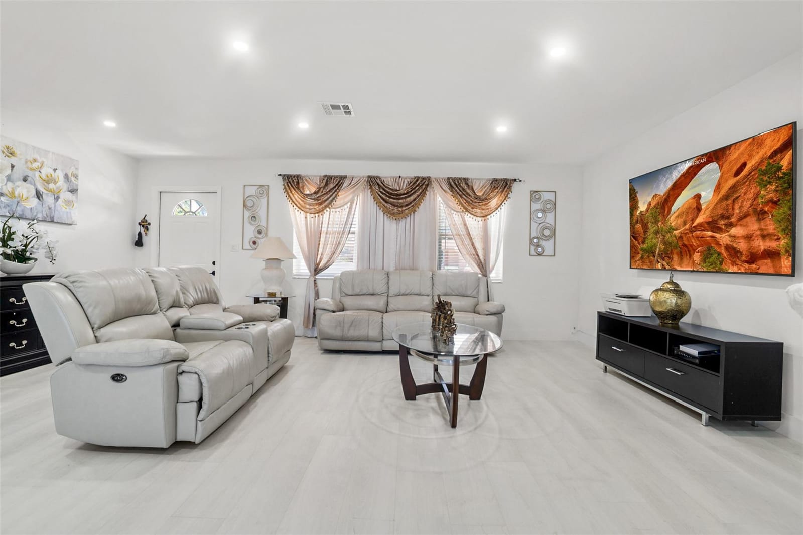 6613 Dahlia Drive — photo 7