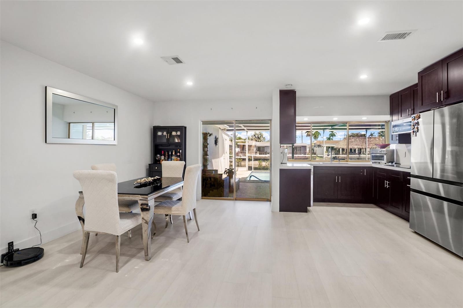 6613 Dahlia Drive — photo 9