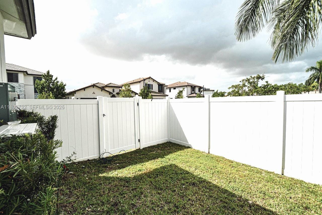 8137 NW 46th Terrace, Doral, FL 33166 photo 15