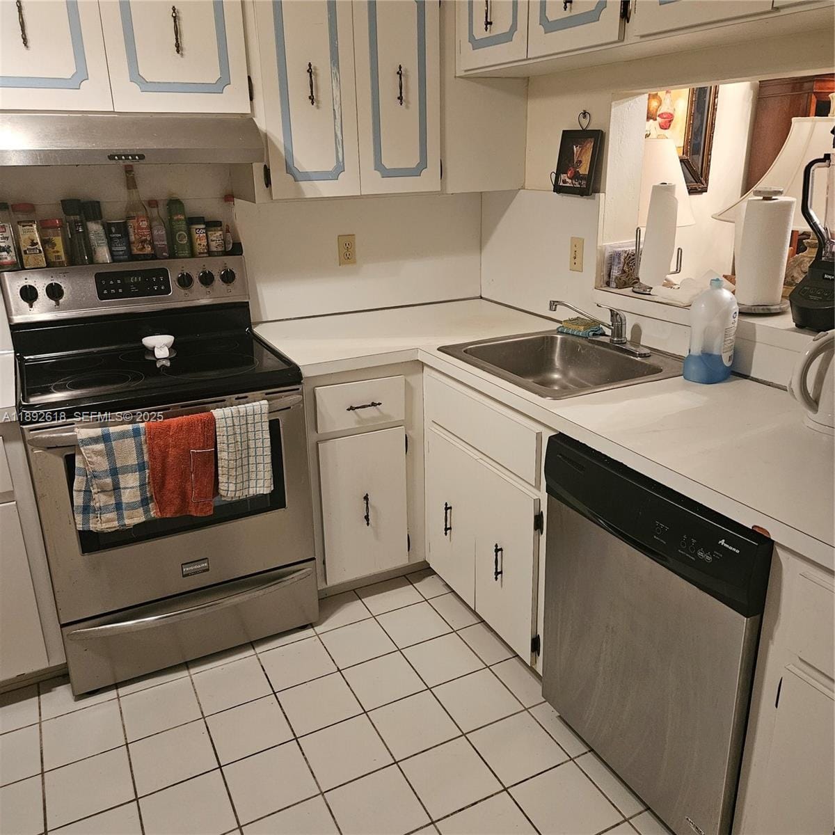 3571 Inverrary Drive 409, Lauderhill, FL 33319 photo 4