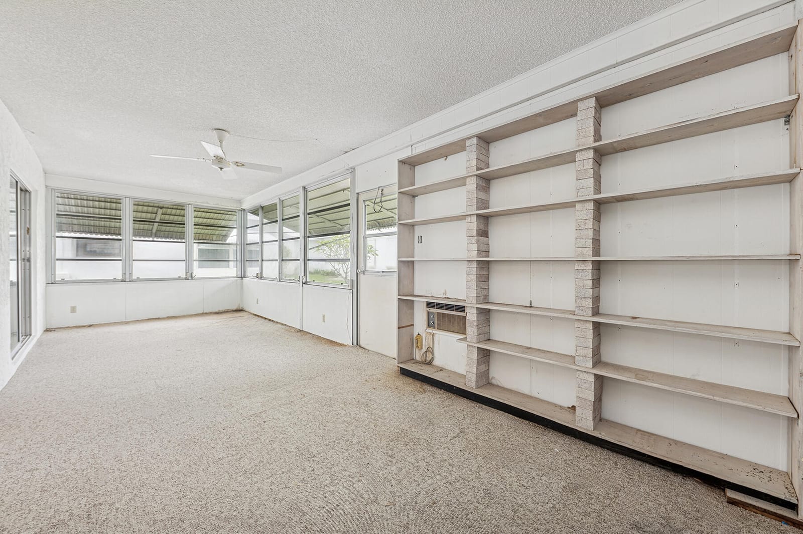 703 SW 18th Street, Boynton Beach, FL 33426 photo 11