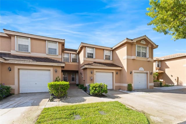 10126 Royal Palm Boulevard, sold in Addison Court, Coral Springs, FL