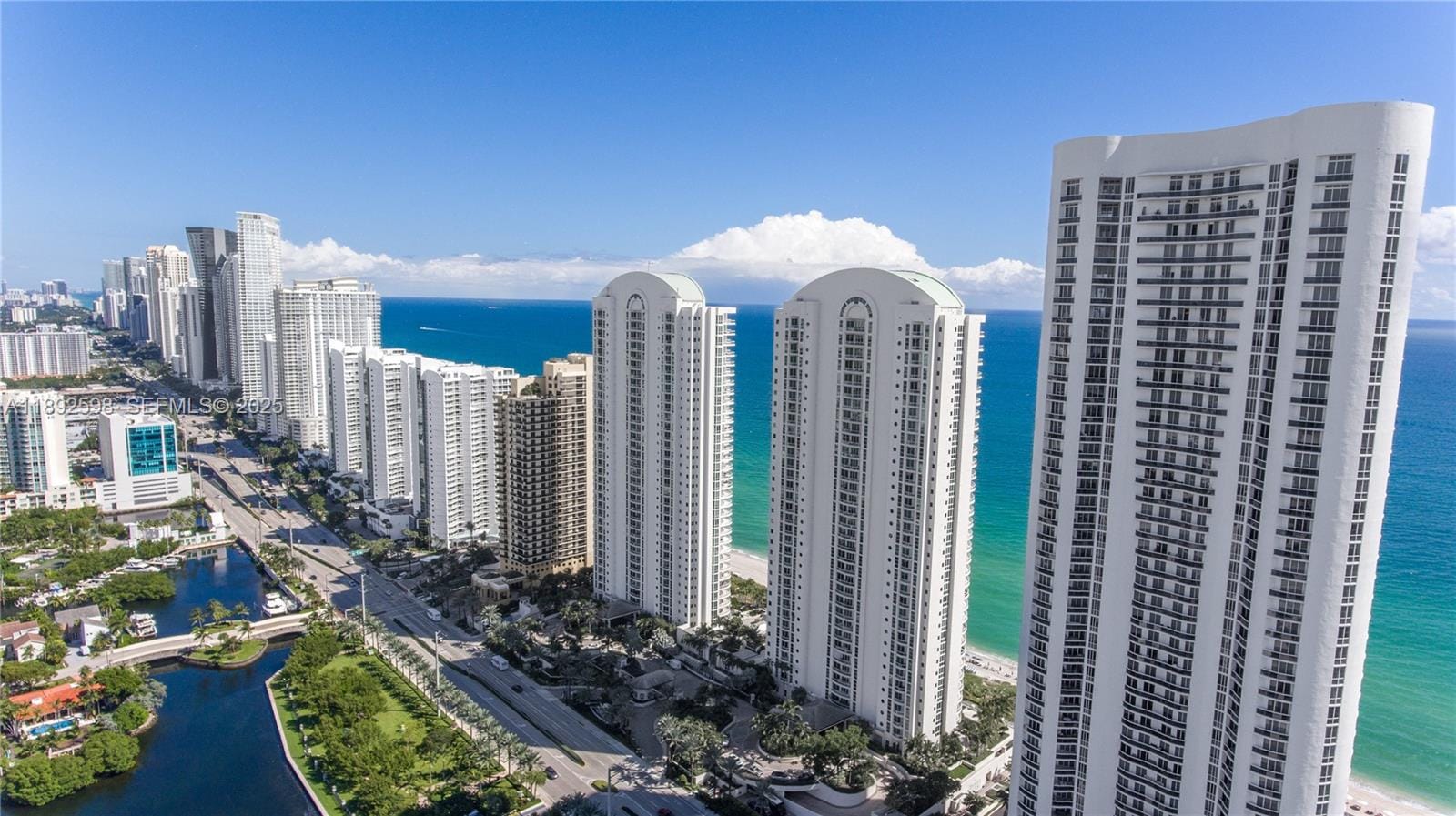 16001 Collins Avenue 3705 — photo 4