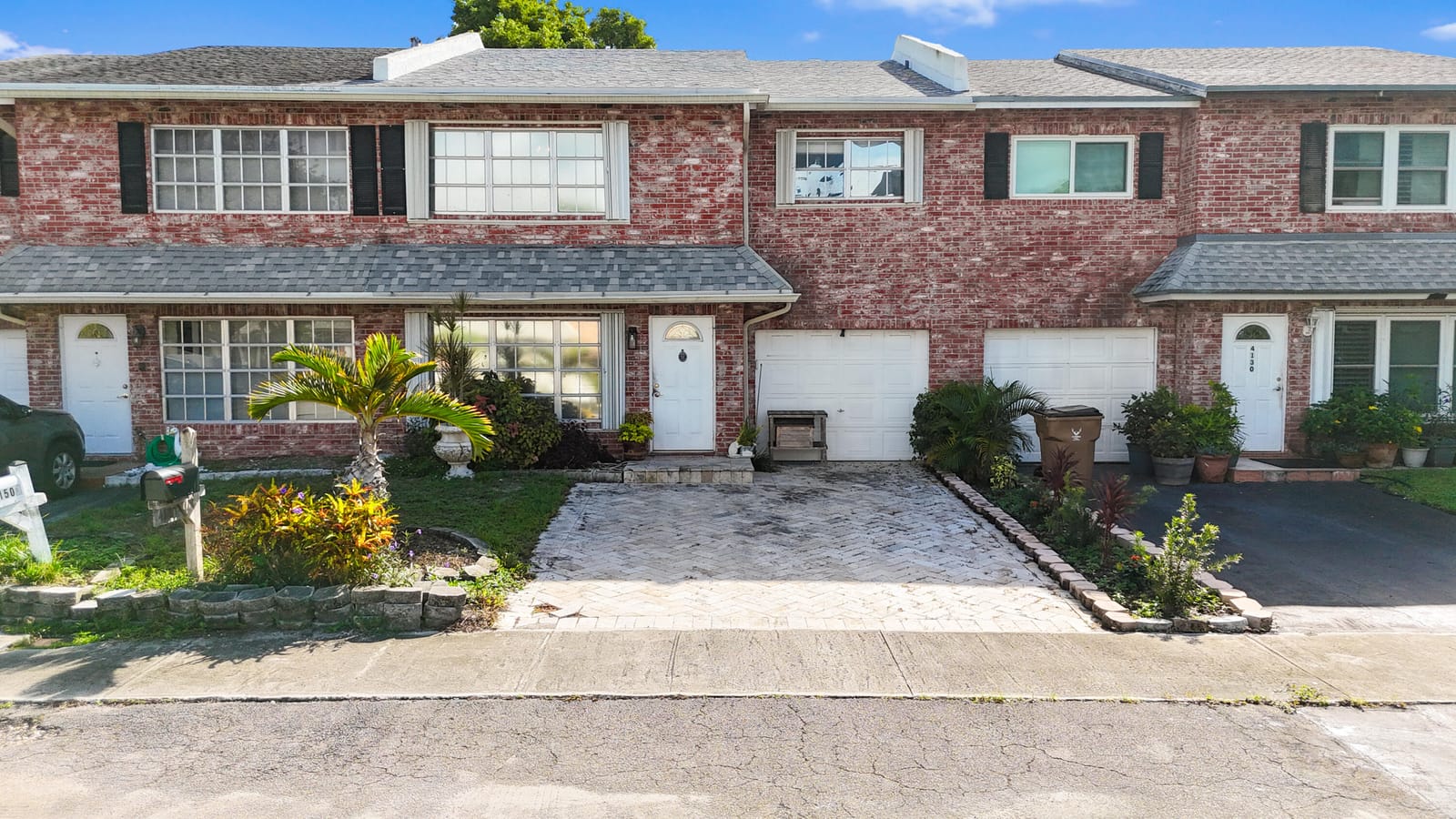 4140 NW 8th Lane, Deerfield Beach, FL 33064