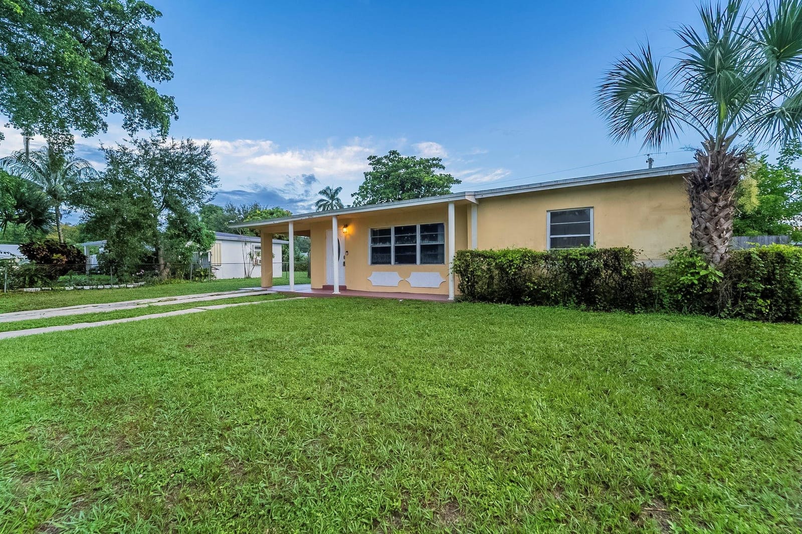 3341 NW 7th Street — photo 3