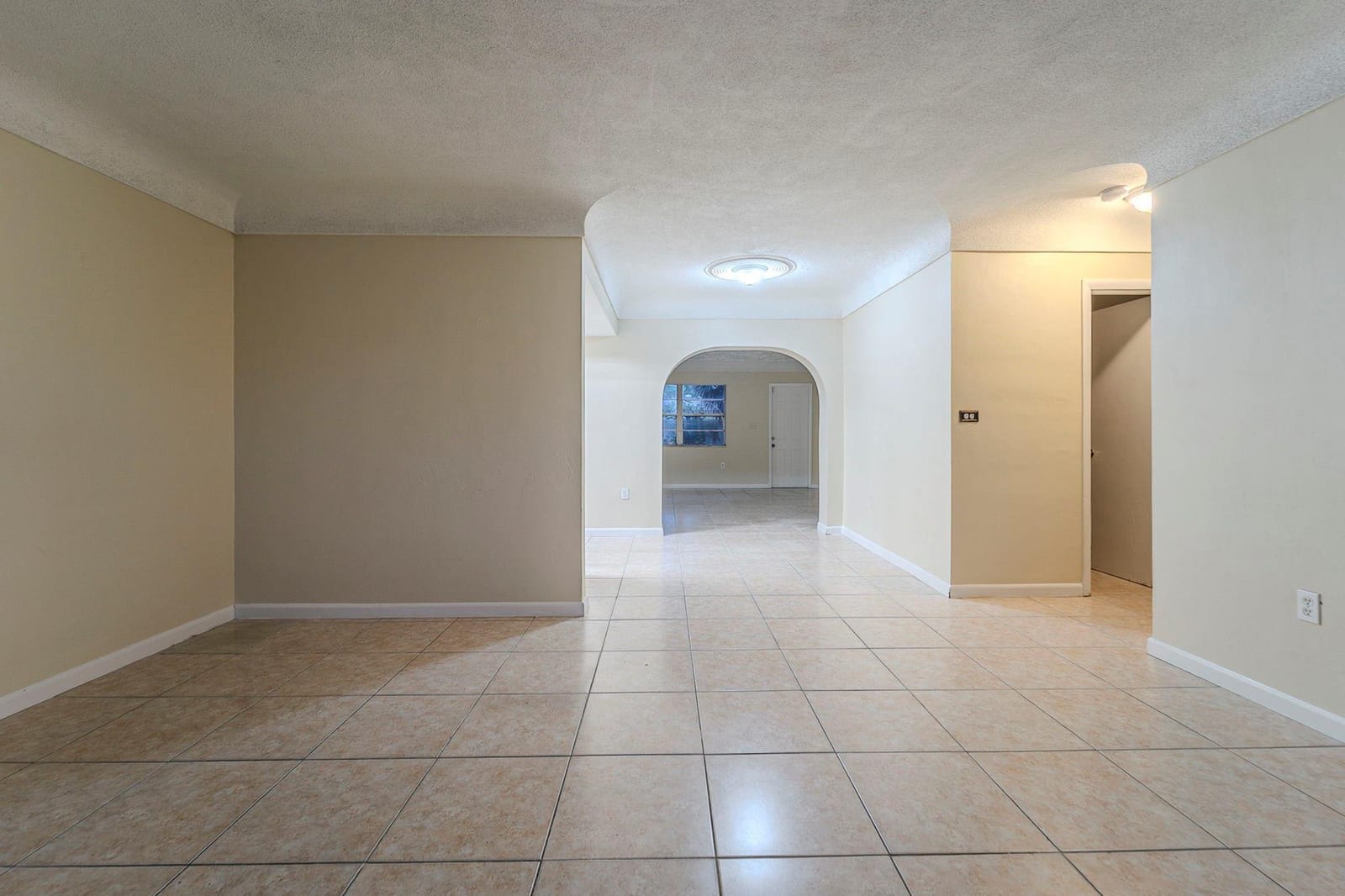 3341 NW 7th Street — photo 7