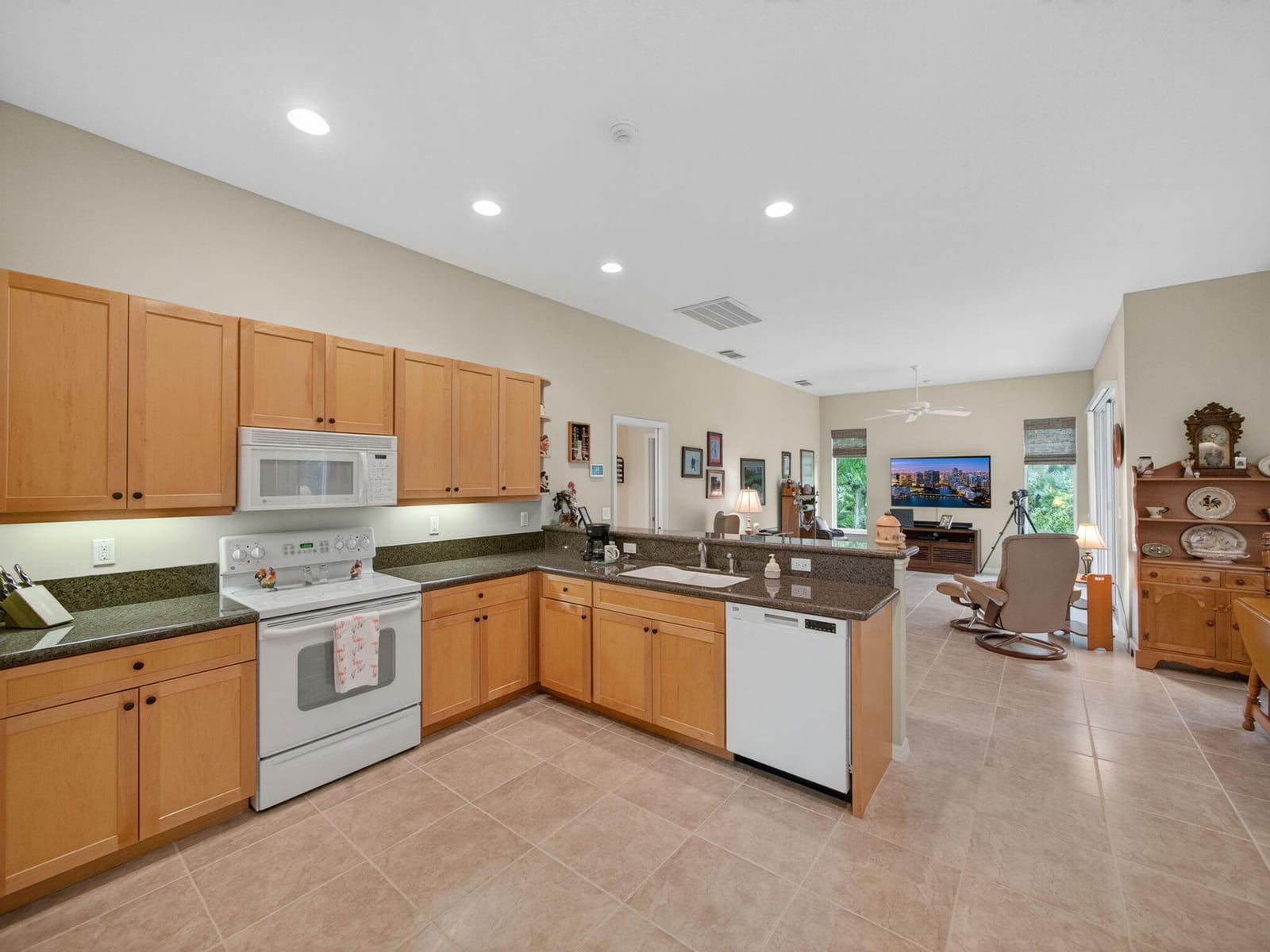 8836 SW Fishermans Wharf Drive, Stuart, FL 34997 photo 13