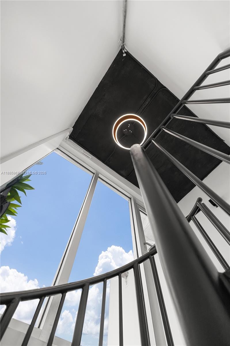 1700 Meridian Avenue 501, Miami Beach, FL 33139 photo 29