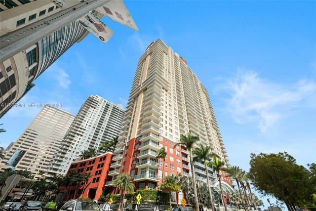 1155 Brickell Bay Drive 903, sold in The Mark On Brickell Cond, Miami, FL