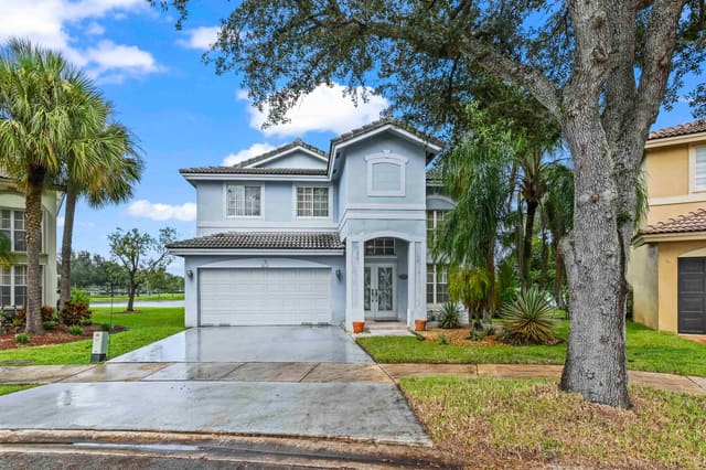 375 SW 205th Avenue, sold in Crystal Pointe, Pembroke Pines, FL