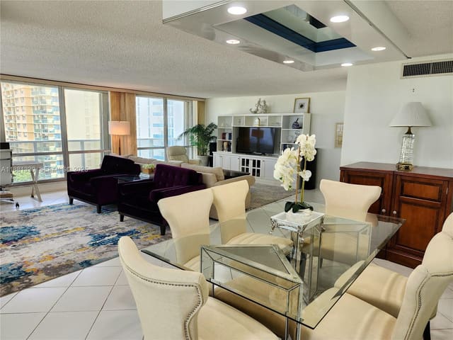 2751 S Ocean Drive 1001N, sold in Aquarius Condo, Hollywood, FL