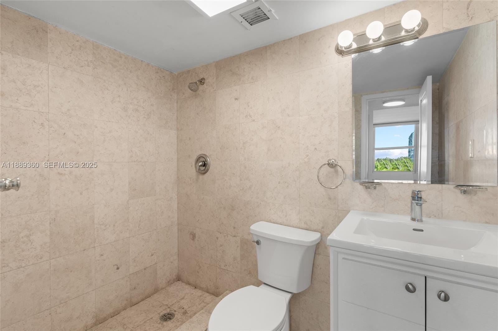 16565 NE 26th Avenue 6C, North Miami Beach, FL 33160 photo 13