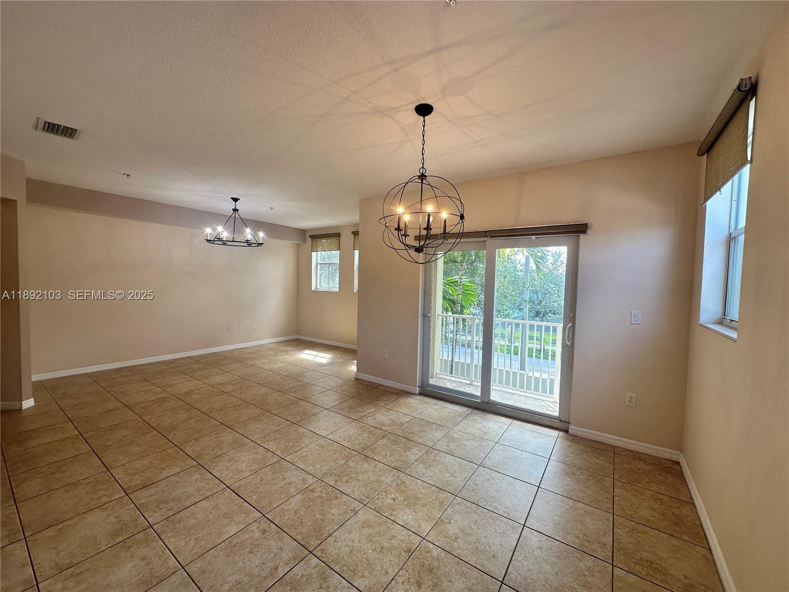 10800 NW 88th Terrace 218 — photo 3
