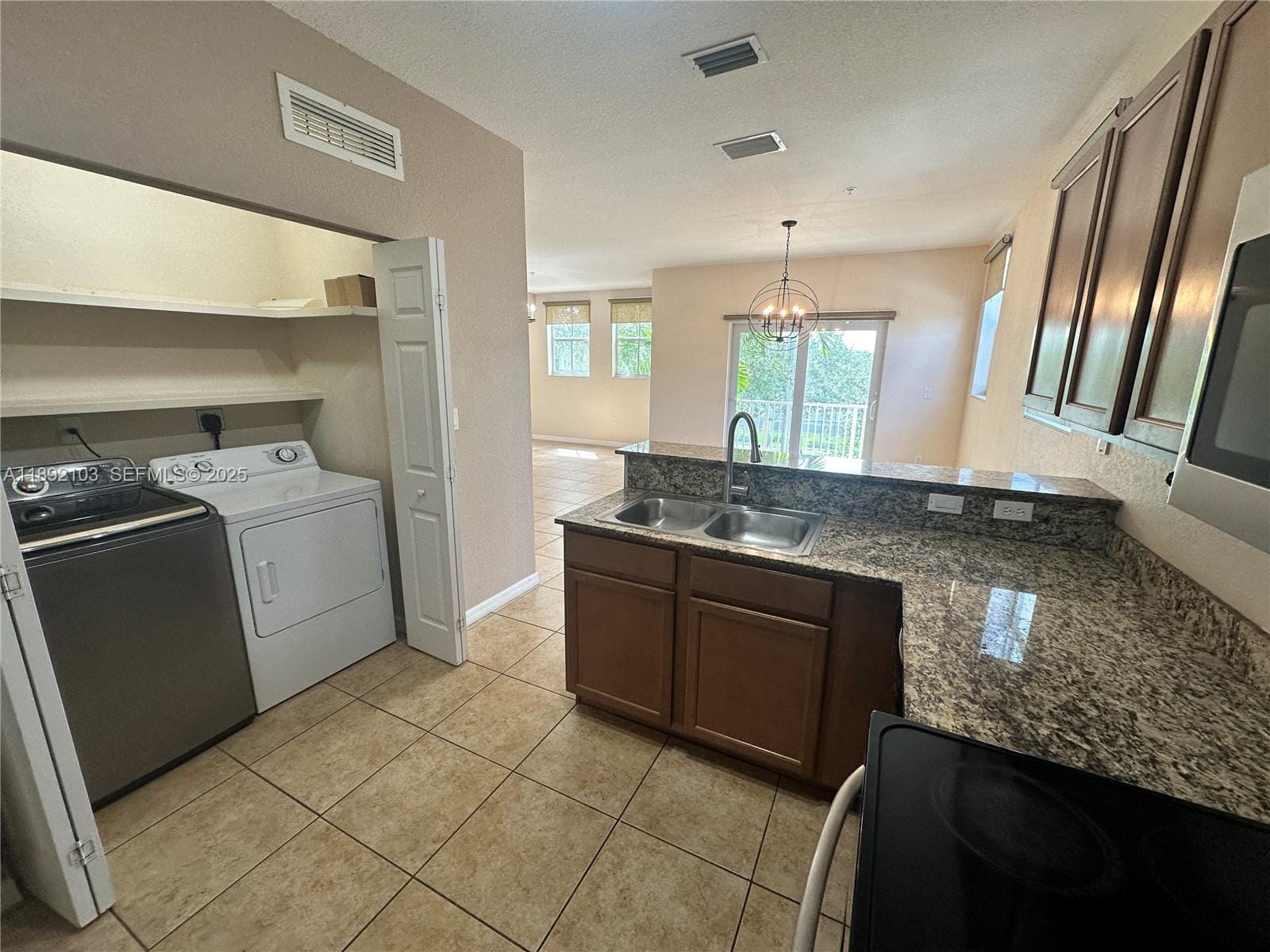 10800 NW 88th Terrace 218 — photo 5