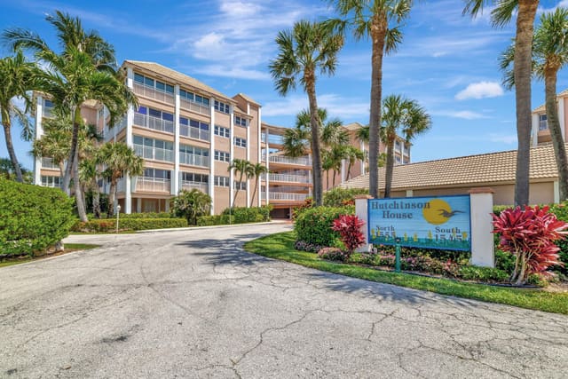1555 NE Ocean Boulevard 402, Hutchinson House, Stuart, FL
