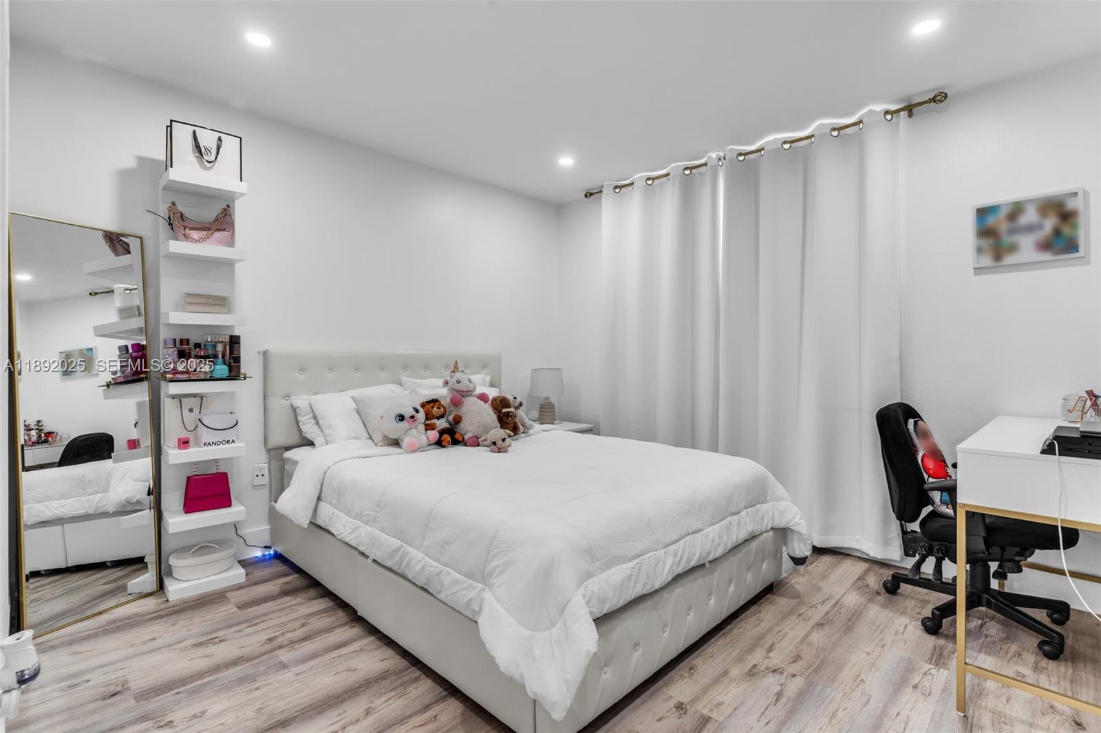 9310 Fontainebleau Boulevard 201, Miami, FL 33172 photo 27