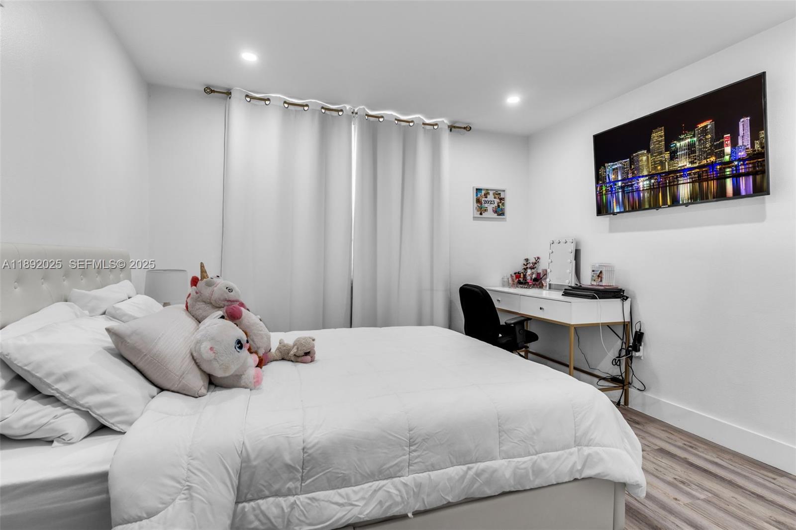 9310 Fontainebleau Boulevard 201, Miami, FL 33172 photo 30
