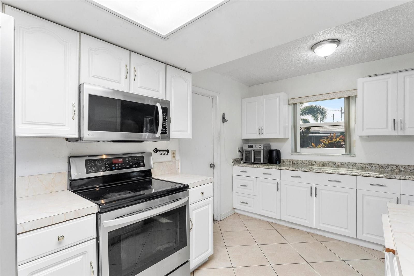 2399 SW Congress Boulevard — photo 11