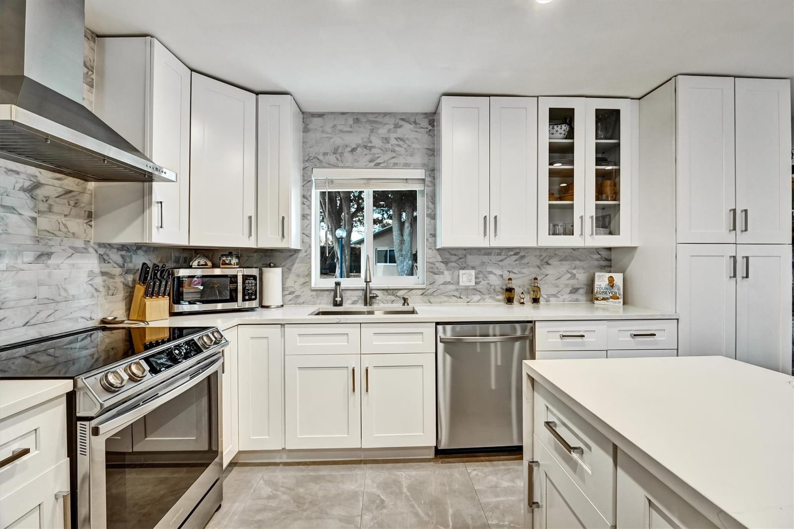 2512 SW Natura Boulevard, Deerfield Beach, FL 33441 photo 20