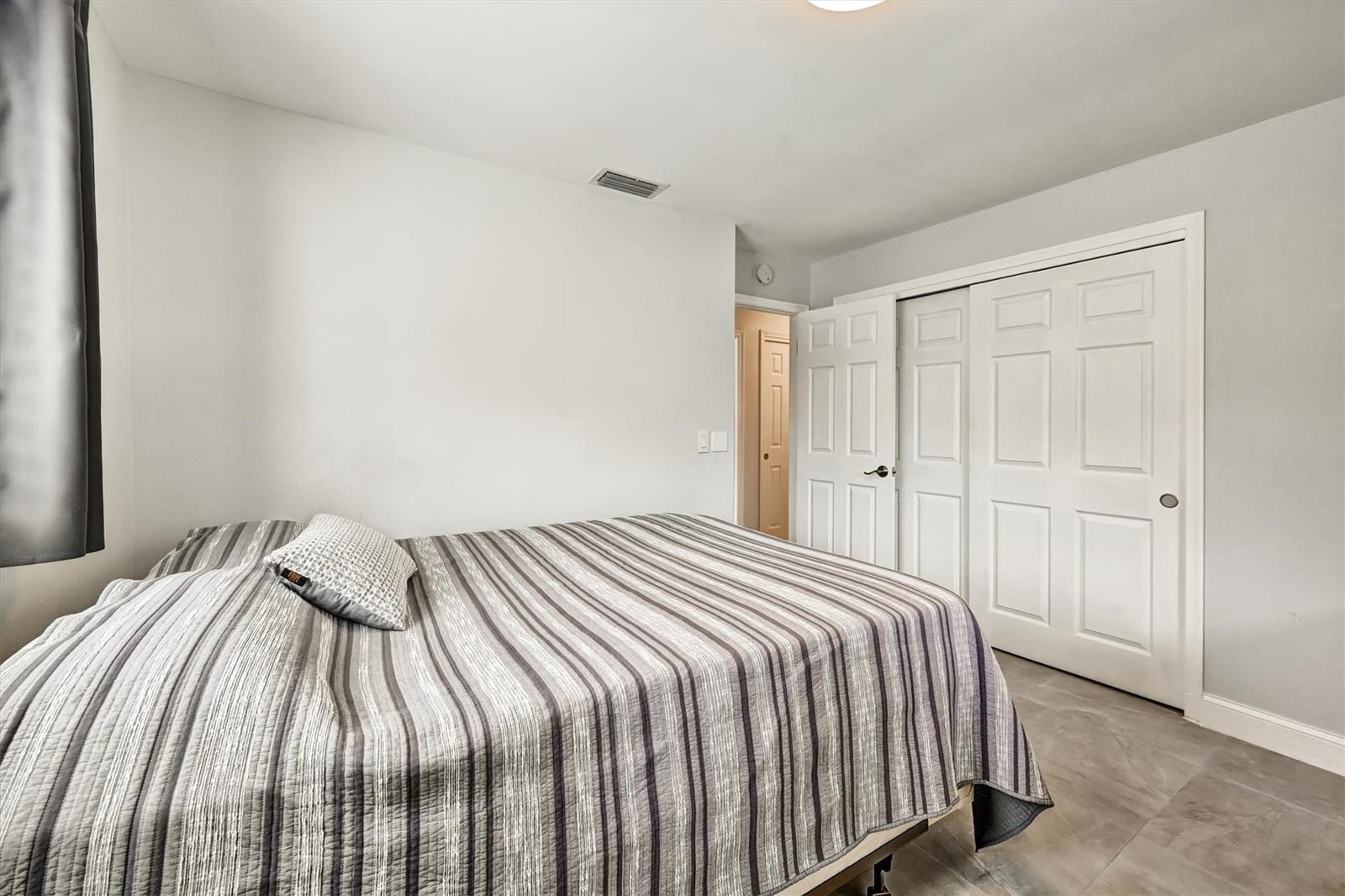 2512 SW Natura Boulevard, Deerfield Beach, FL 33441 photo 30