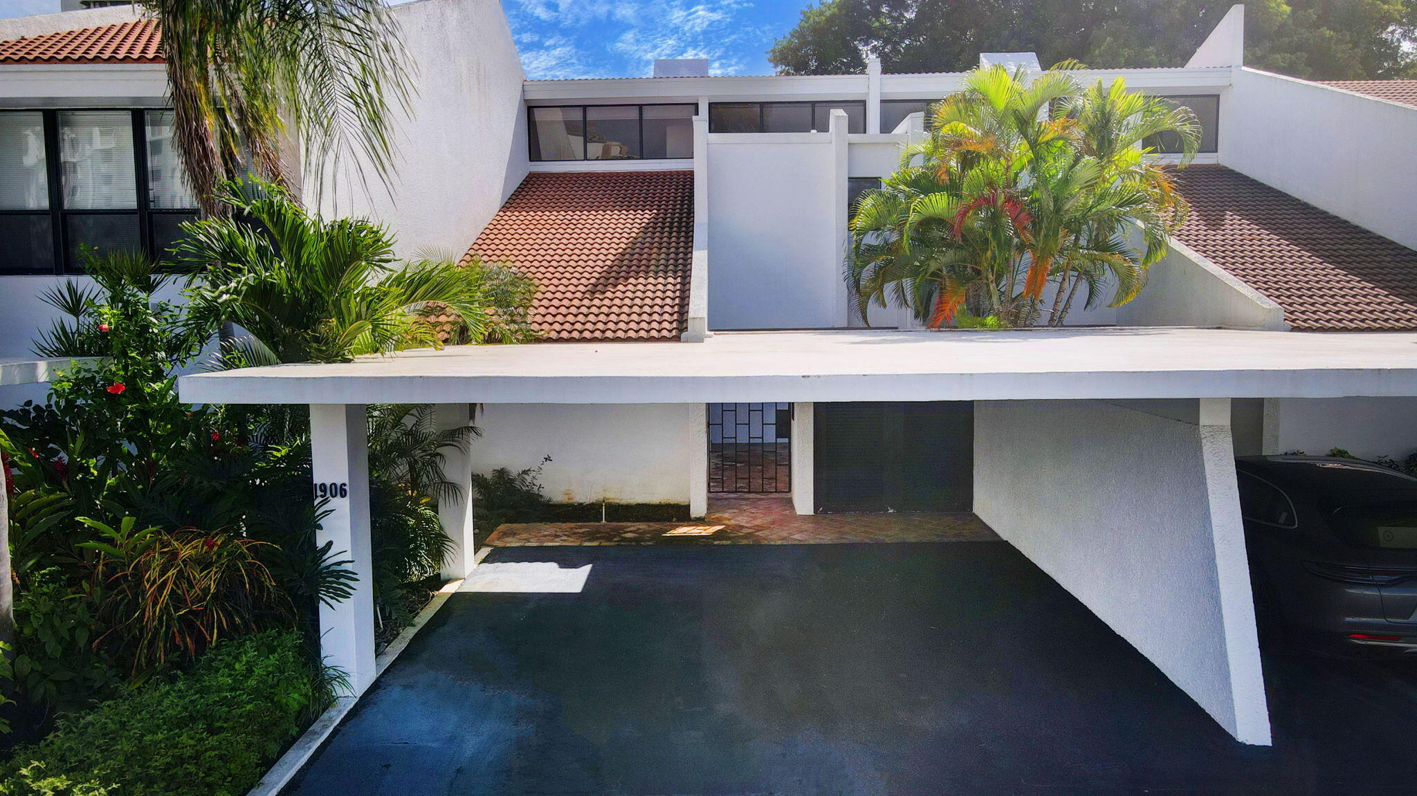1906 Presidential Way 1-c — photo 3