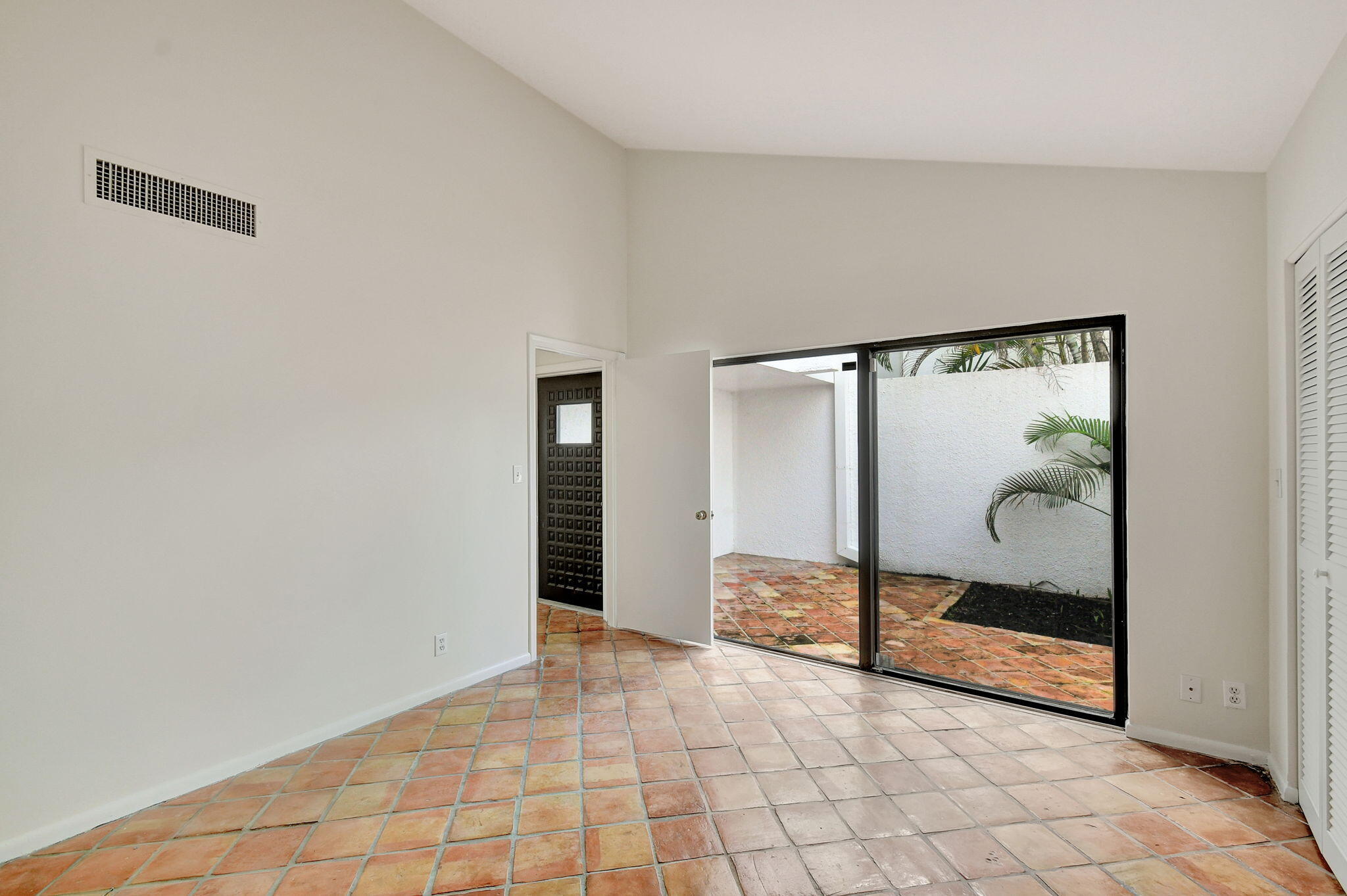 1906 Presidential Way 1-c, West Palm Beach, FL 33401 photo 21