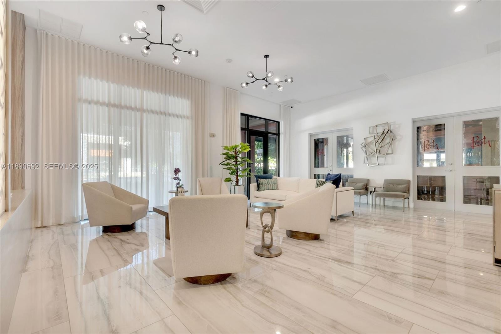 110 N Federal Highway 909, Fort Lauderdale, FL 33301 photo 2