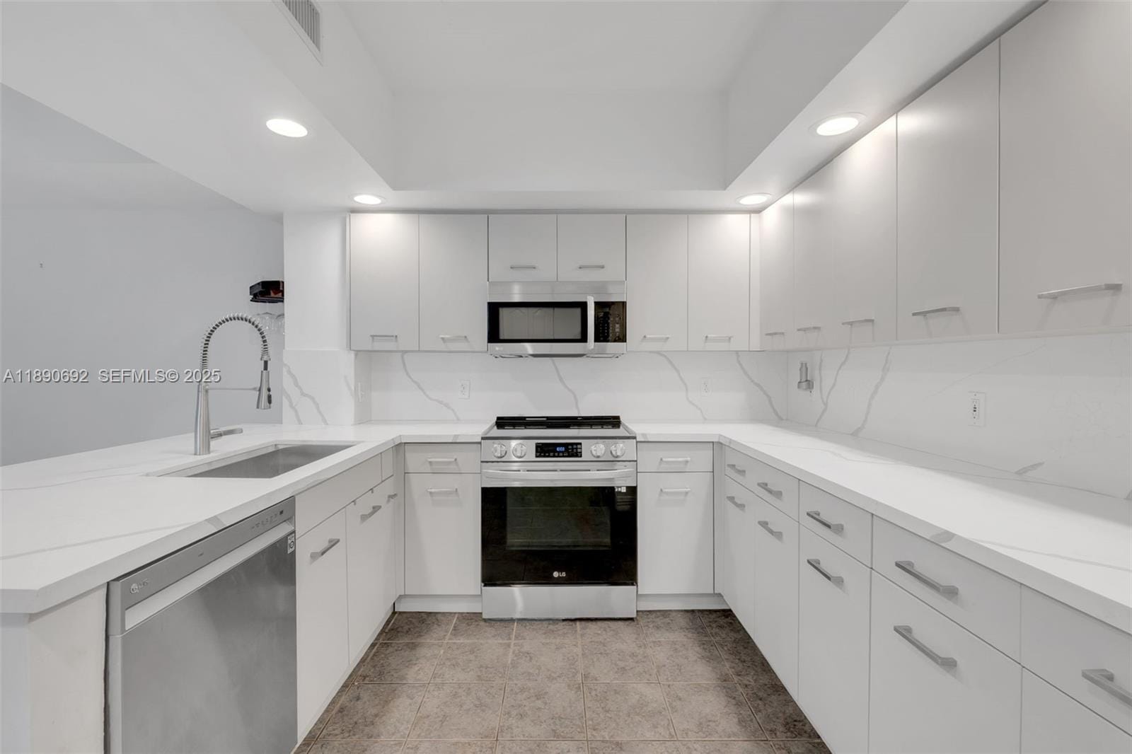 110 N Federal Highway 909, Fort Lauderdale, FL 33301 photo 8