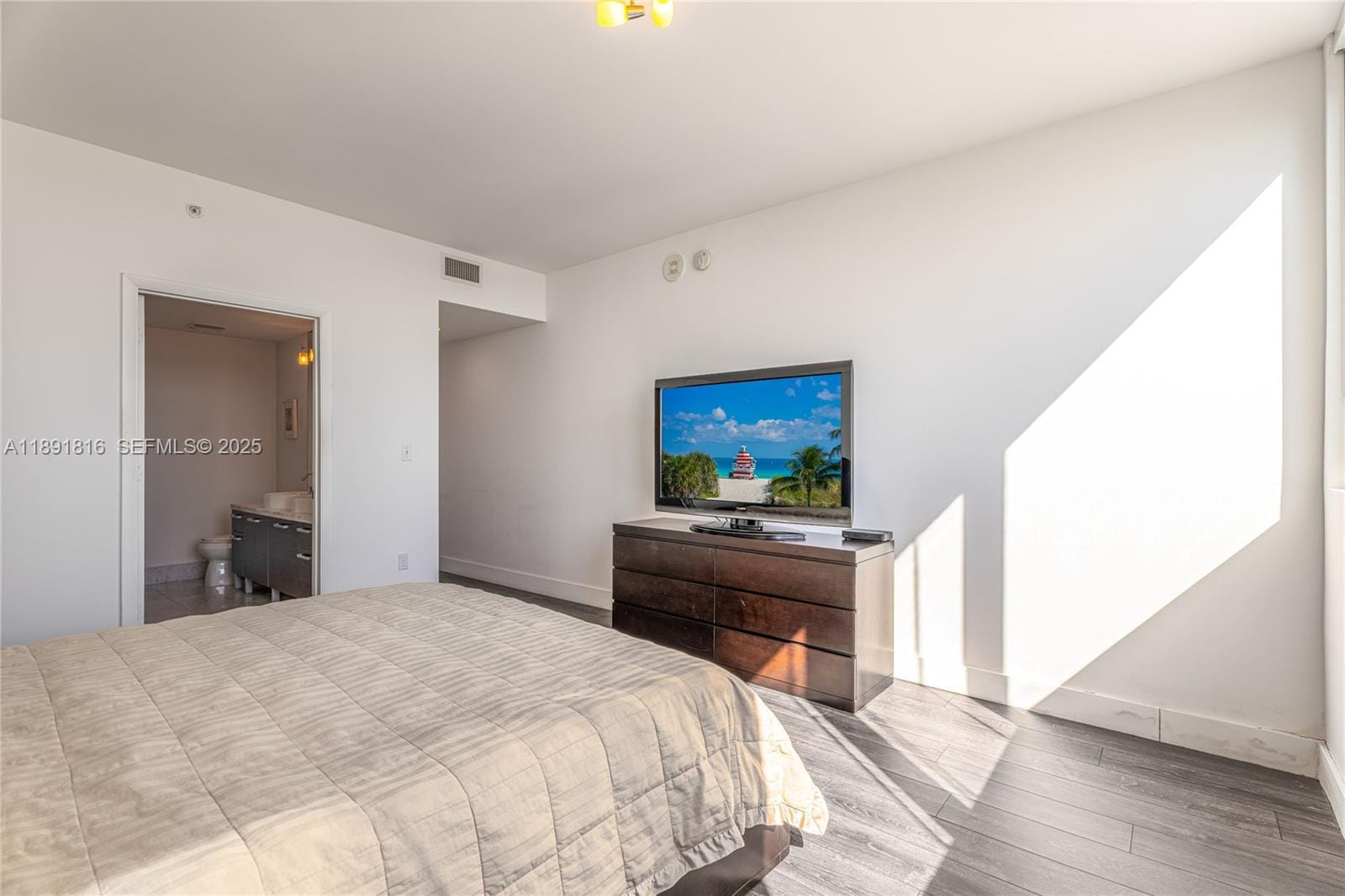 253 NE 2nd Street 3203, Miami, FL 33132 photo 19