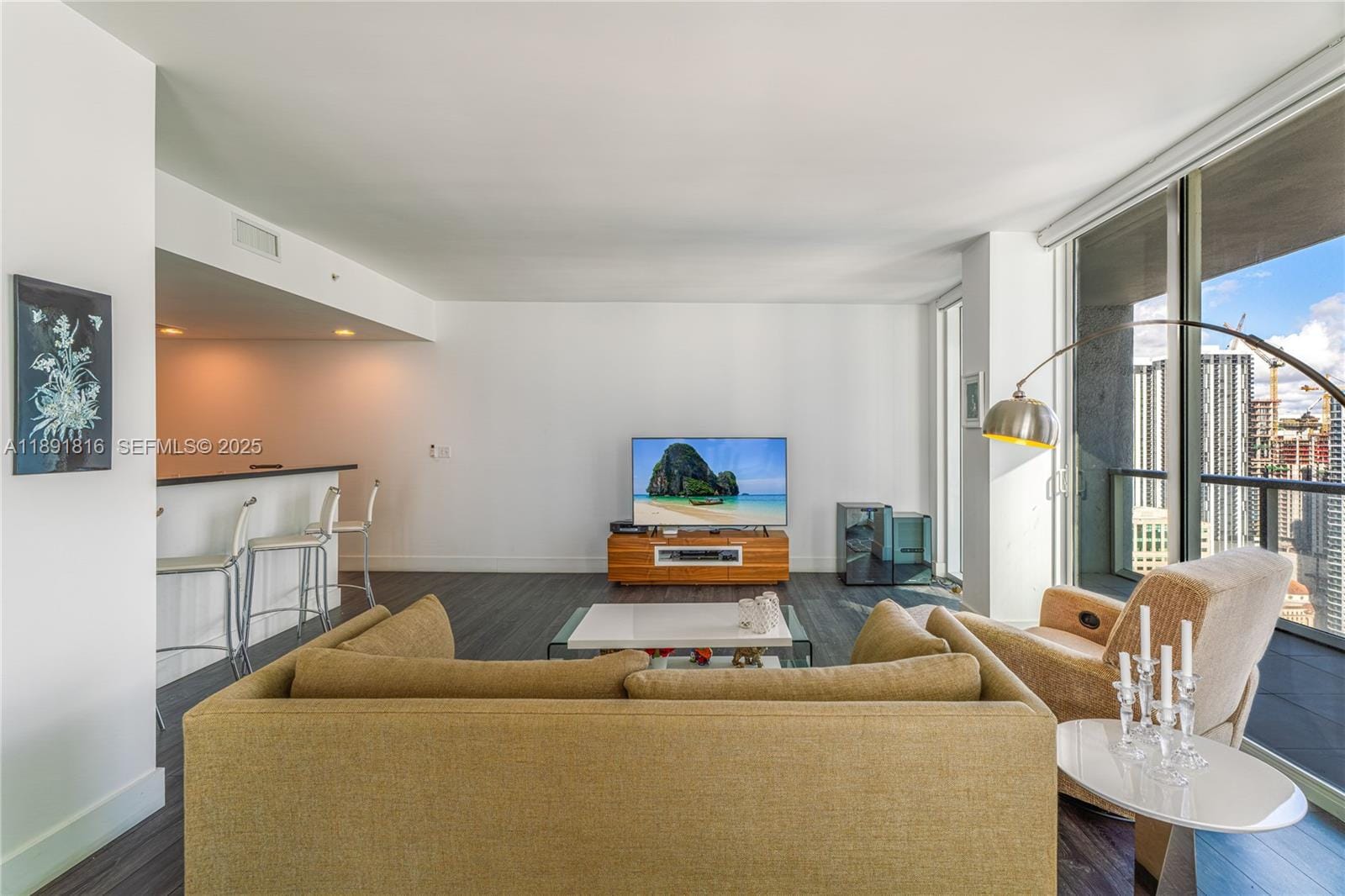 253 NE 2nd Street 3203, Miami, FL 33132 photo 10