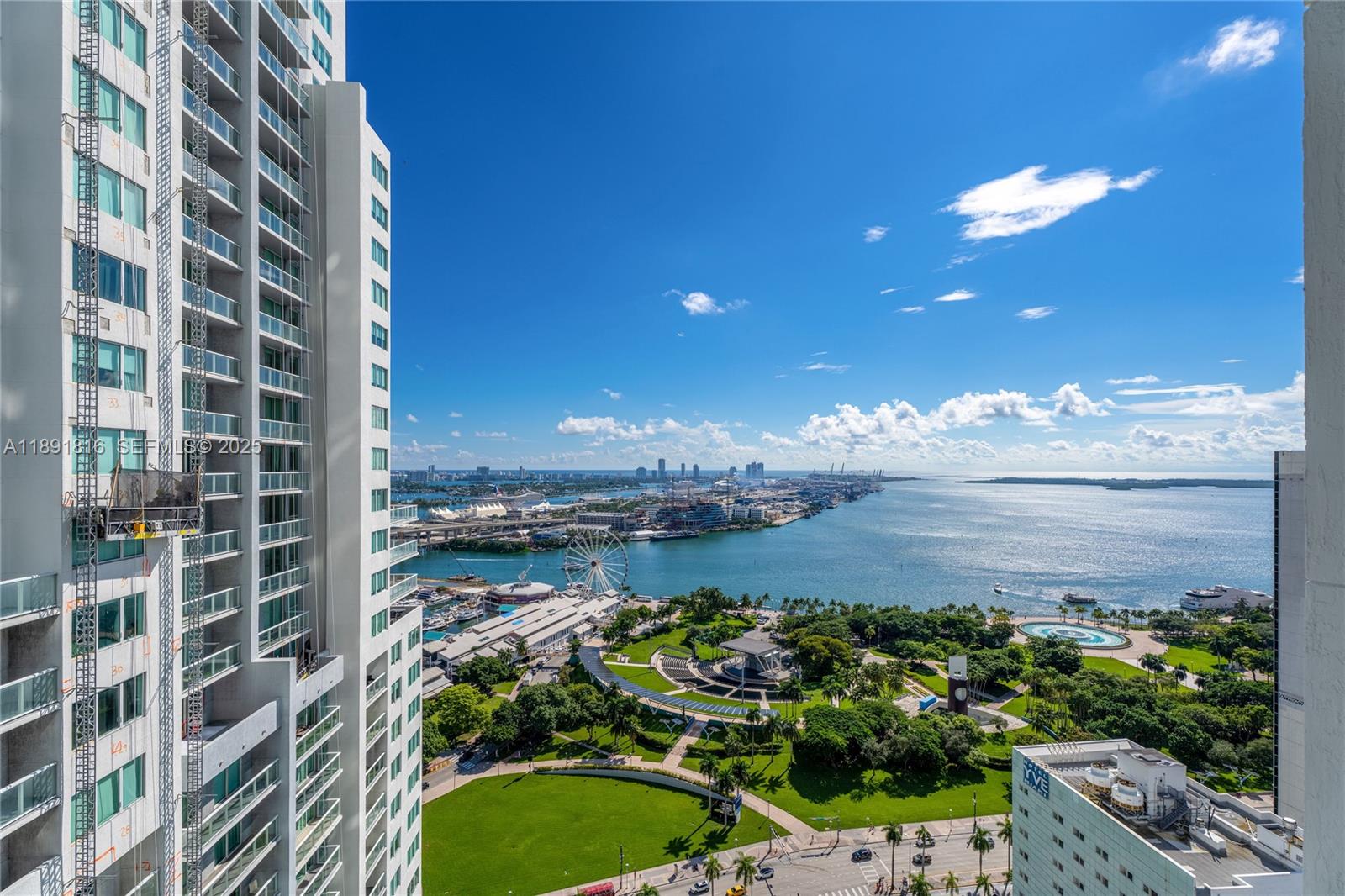 253 NE 2nd Street 3203, Miami, FL 33132, Miami