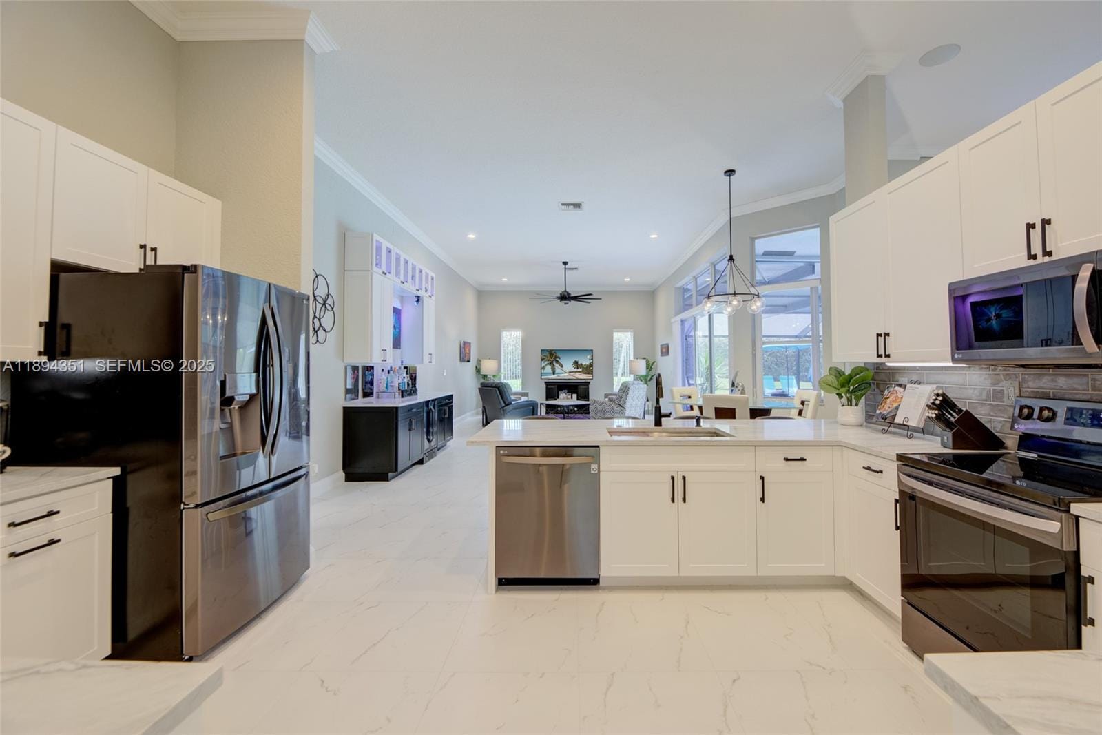 6518 NW 72nd Place — photo 3