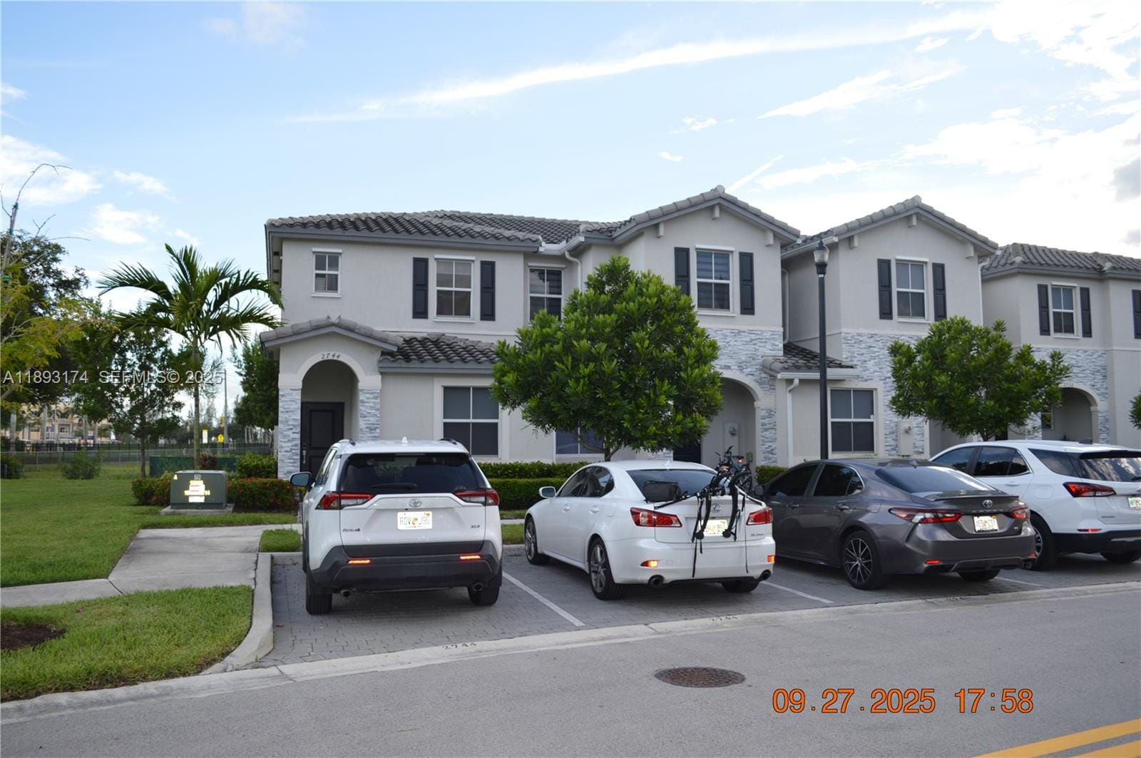 2744 SE 19th Street, Homestead, FL 33035 photo 2