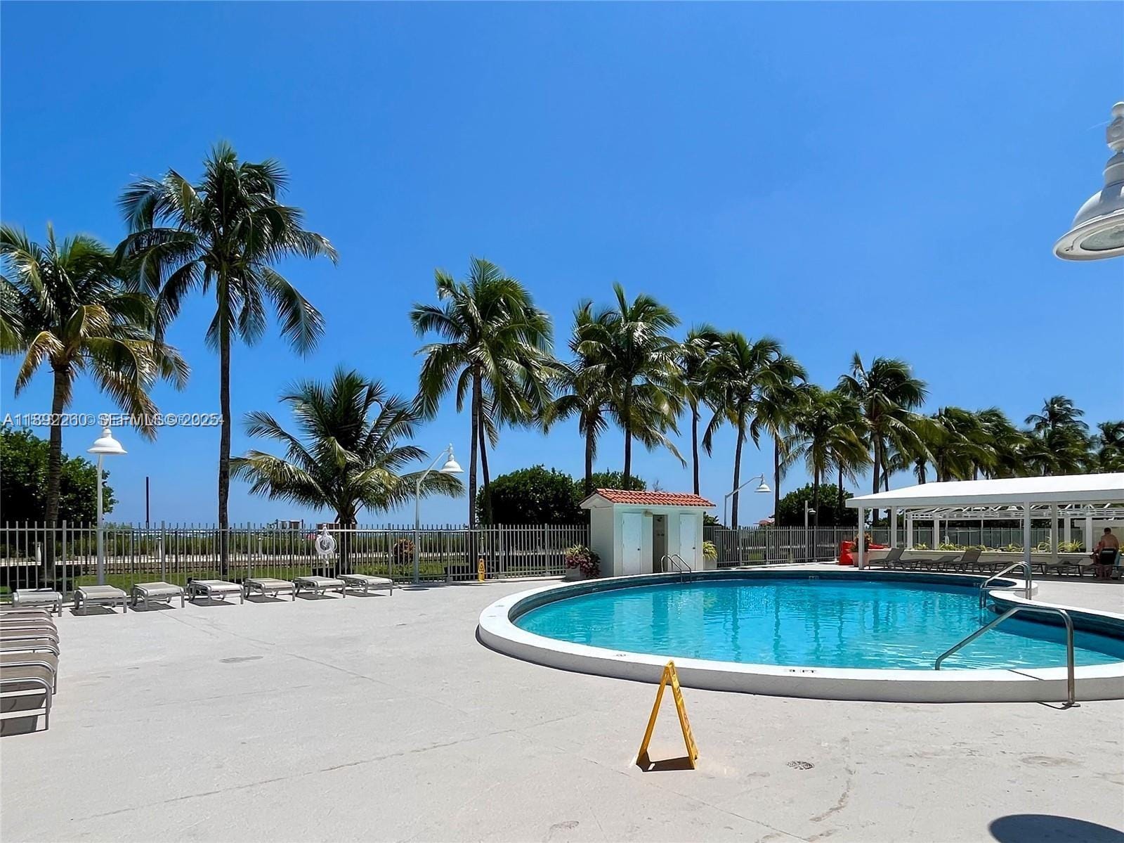 2899 Collins Avenue 736, Miami Beach, FL 33140 photo 7