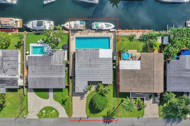 2624 Nassau Lane, Fort Lauderdale, FL 33312