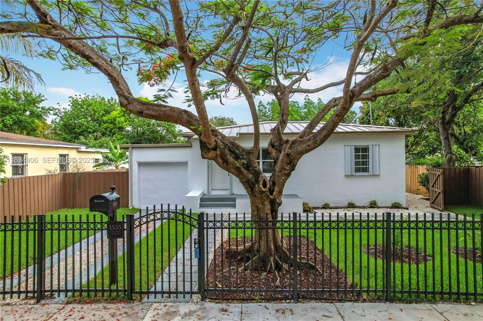 1535 NW 124th Street, North Miami, FL 33167
