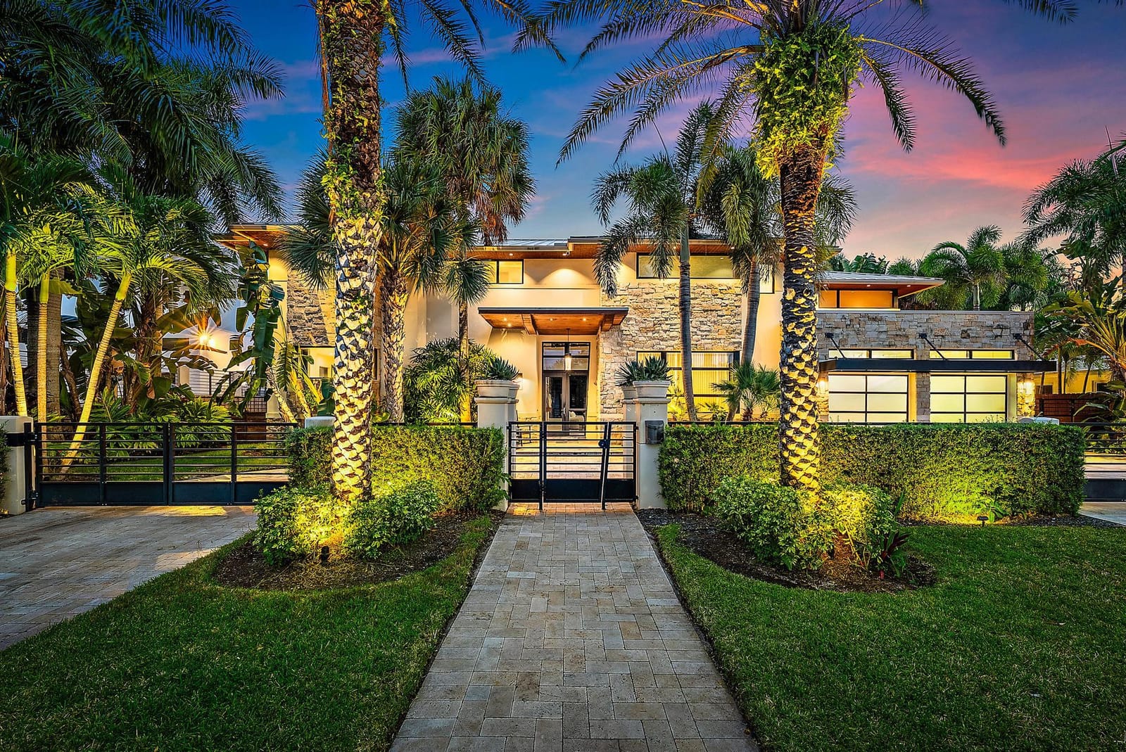 2832 NE 21st Court, Fort Lauderdale, FL 33305 photo 4