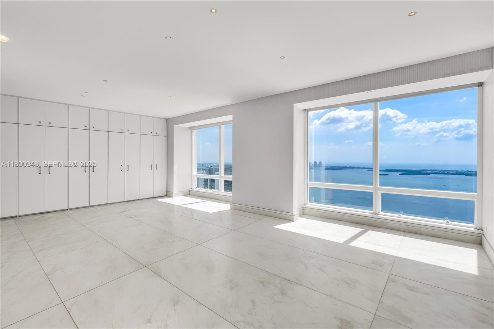 1425 Brickell Avenue 54DEF, Miami, FL 33131 photo 14
