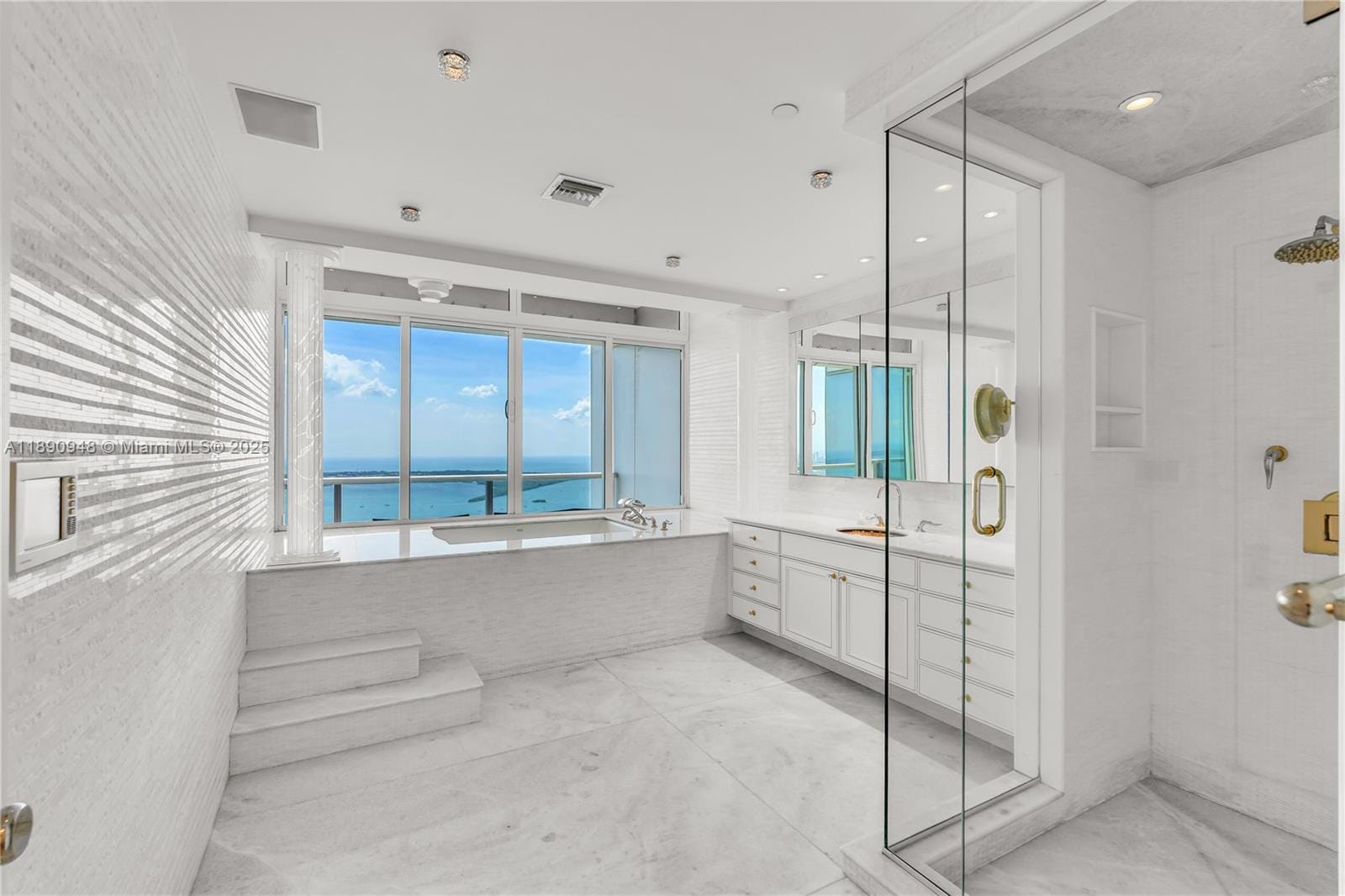 1425 Brickell Avenue 54DEF, Miami, FL 33131 photo 15