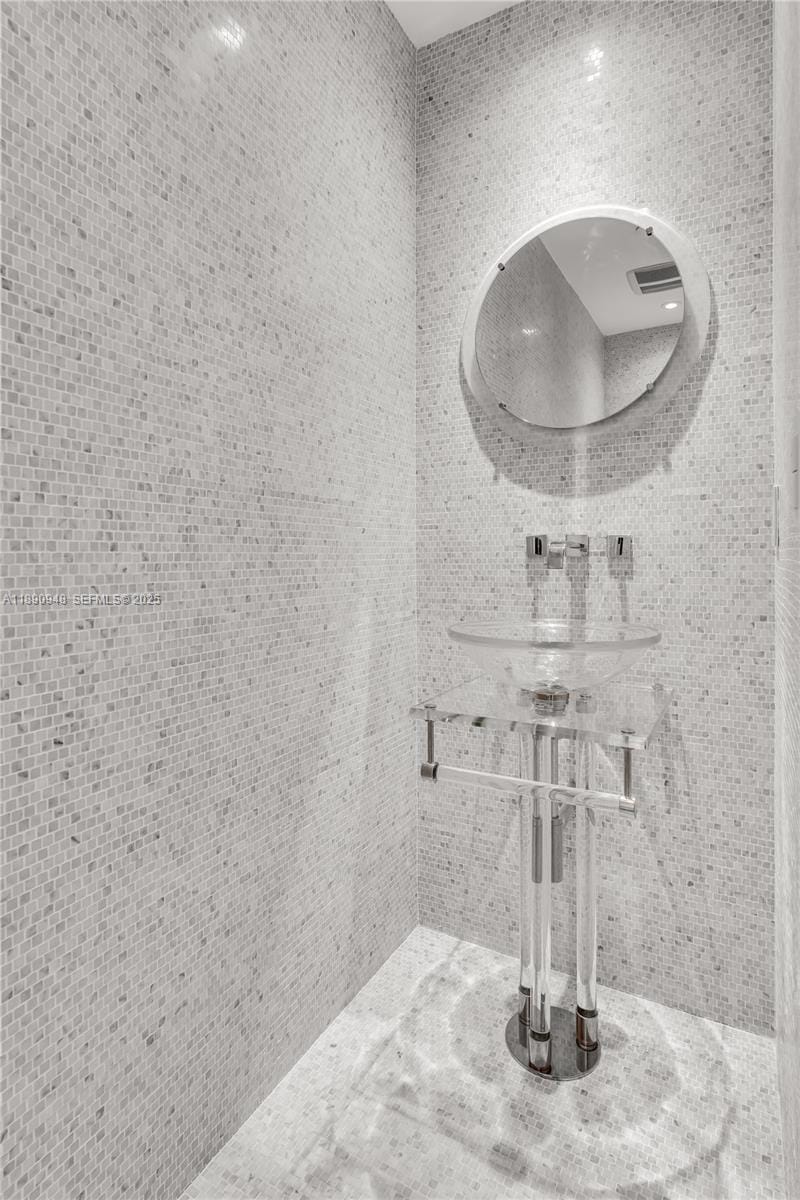 1425 Brickell Avenue 54DEF, Miami, FL 33131 photo 29