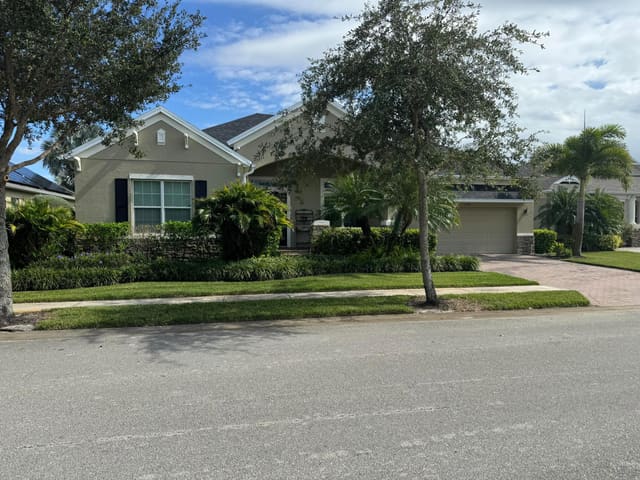 1340 S Village Square, sold in Pointe West South Village, Vero Beach, FL