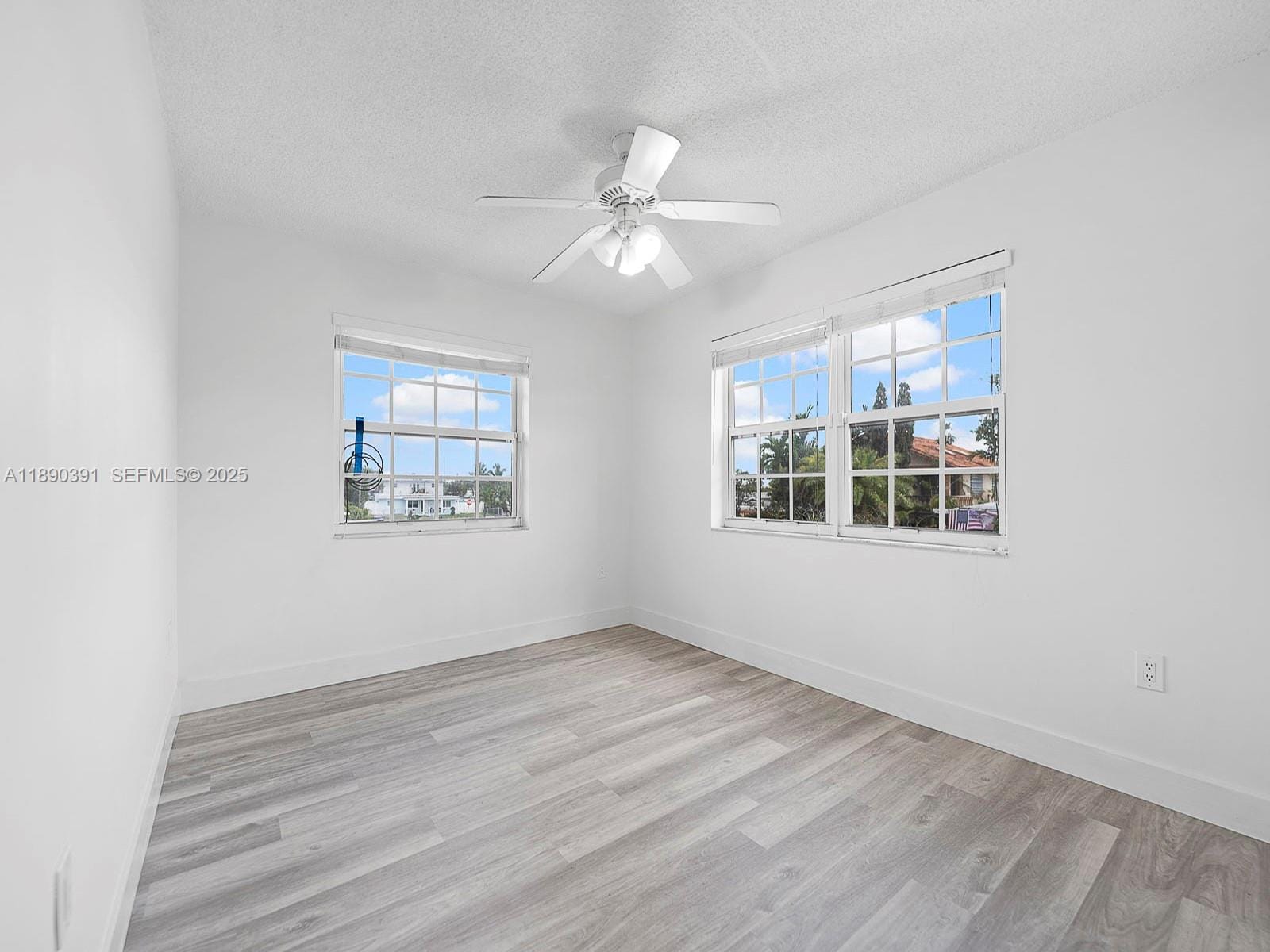 911 E 14th Place, Hialeah, FL 33010 photo 20