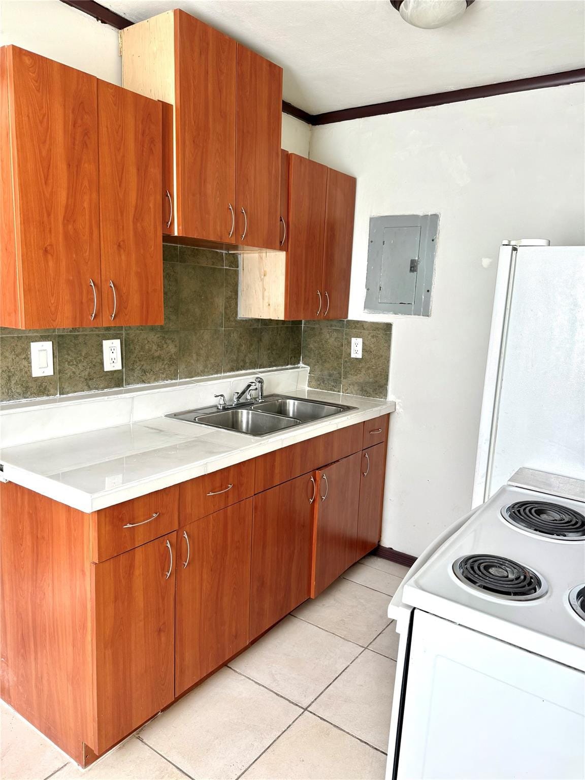 3371 NW 8th Court — photo 8