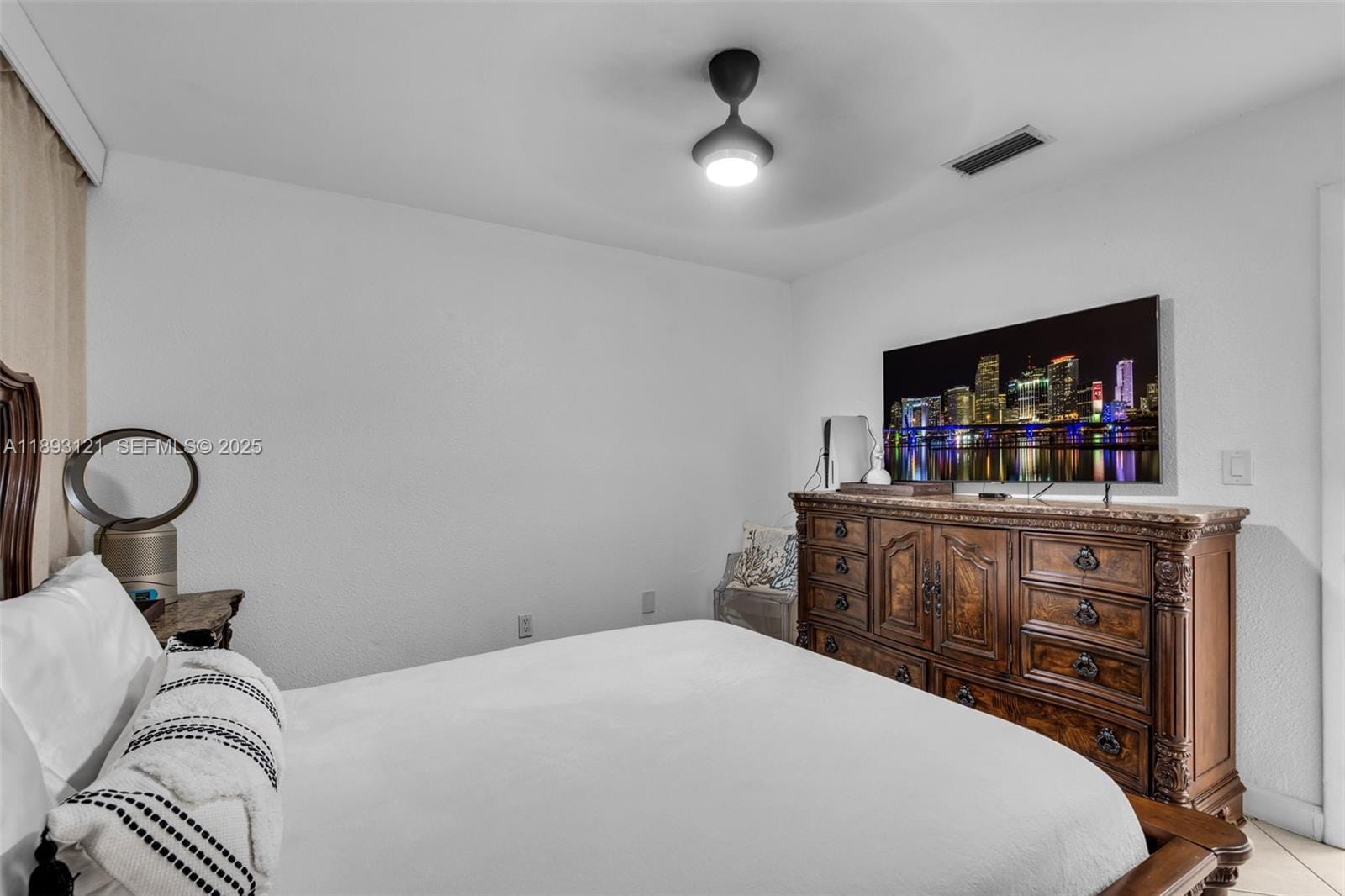 3155 W 68th Place, Hialeah, FL 33018 photo 18