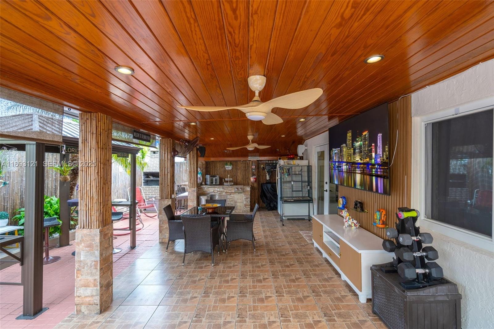 3155 W 68th Place, Hialeah, FL 33018 photo 28
